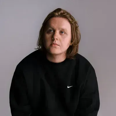 Lewis Capaldi photo